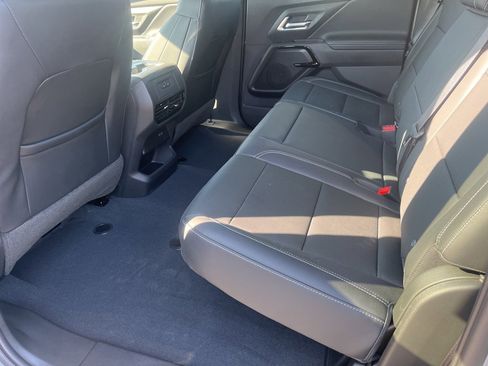 New 2025 Chevrolet Silverado EV LT image 24