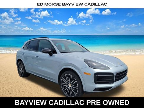 Used 2022 Porsche Cayenne S AWD/4WD image 7