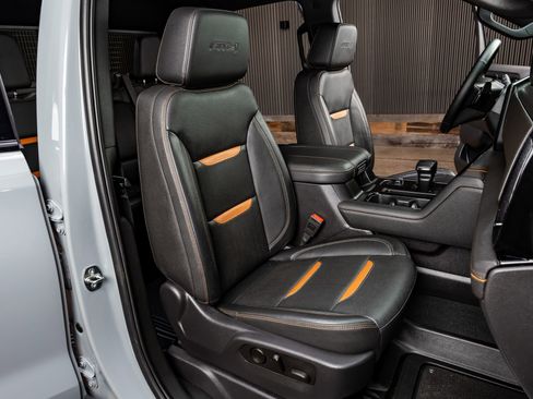 Used 2024 GMC Sierra 1500 AT4 w/ AT4 Preferred Package image 31