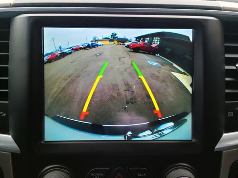 Used 2018 RAM 1500 Big Horn image 12