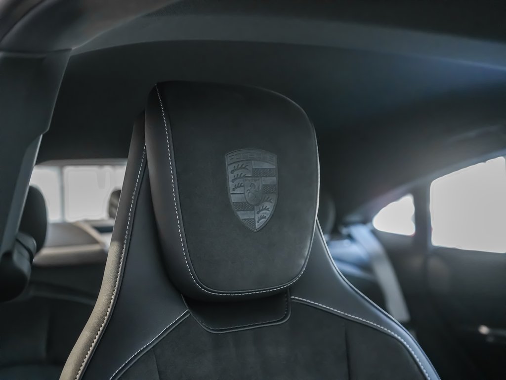 Certified 2026 Porsche Taycan AWD/4WD image 32