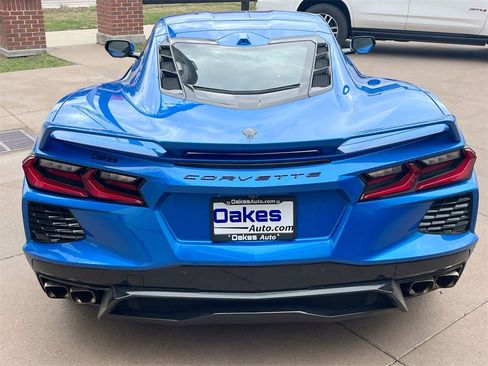 Used 2024 Chevrolet Corvette Stingray Preferred Cpe w/ Z51 Performance Package image 5