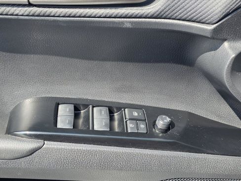 Used 2025 Toyota Camry SE w/ Convenience Package FWD image 26