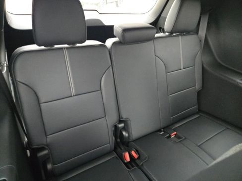 New 2026 GMC Acadia Elevation w/ Elevation Premium Package image 12