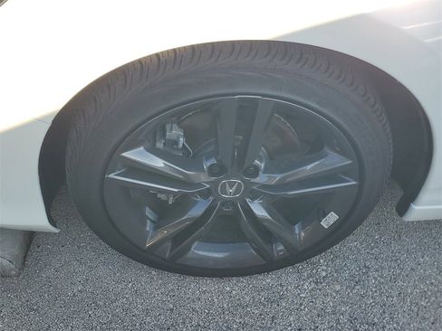 Used 2025 Acura Integra A-Spec image 4