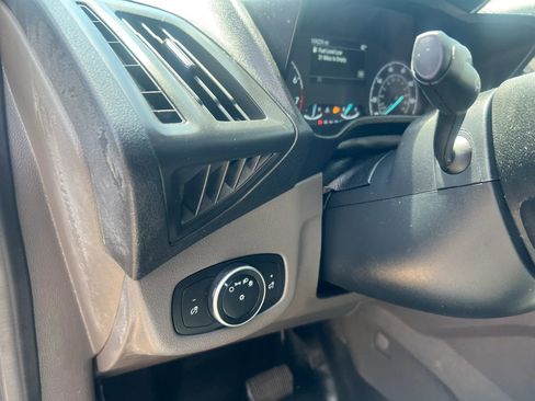 Used 2020 Ford Transit Connect XL FWD image 15