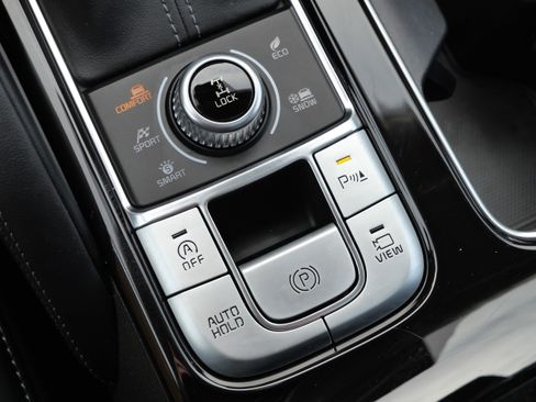 Used 2022 Kia Telluride SX w/ SX Prestige Package image 27