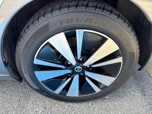 Used 2021 Nissan Altima 2.5 SV FWD image 9