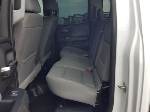 Used 2018 Chevrolet Silverado 2500 W/T w/ WT Convenience Package AWD/4WD image 20