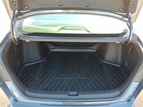 Used 2023 Honda Accord EX image 28