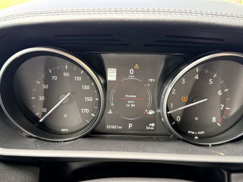 Used 2016 Land Rover Range Rover Sport HSE AWD/4WD image 29