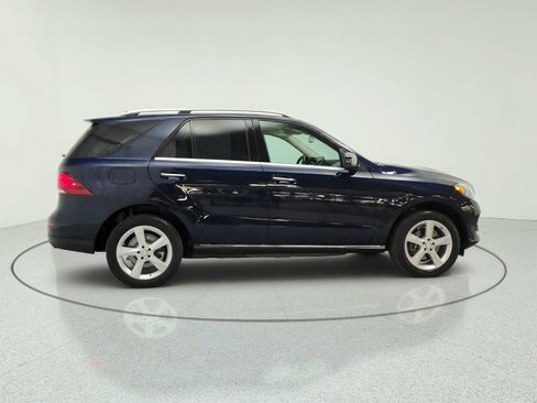 Used 2016 Mercedes-Benz GLE 350 4MATIC image 4