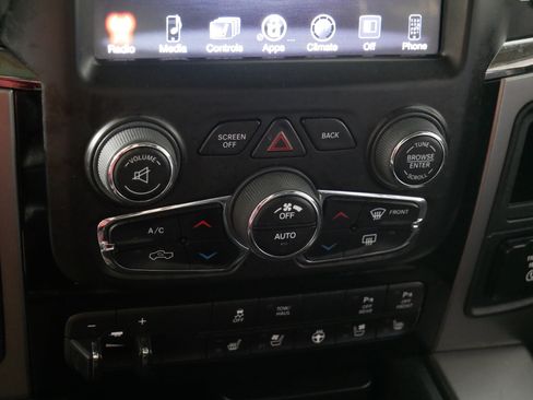 Used 2014 RAM 1500 Sport w/ Convenience Group AWD/4WD image 23