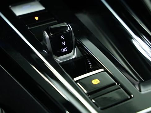 New 2026 Volkswagen Golf image 31