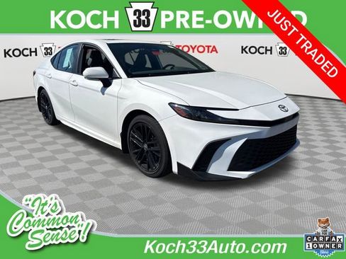 Certified 2025 Toyota Camry SE w/ Convenience Package FWD image 1