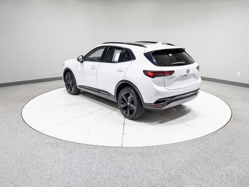 Used 2022 Buick Envision Essence w/ Technology Package I image 33