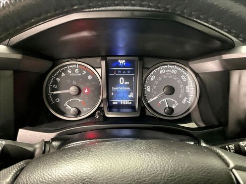 Used 2022 Toyota Tacoma TRD Sport w/ Technology Package AWD/4WD image 24