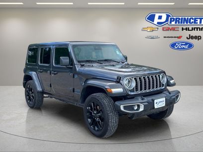 Used 2025 Jeep Wrangler Unlimited Sahara w/ Safety Group