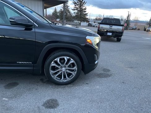 Used 2018 GMC Terrain SLT image 14