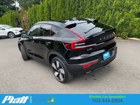 Used 2023 Volvo C40 P8 Recharge Ultimate AWD/4WD image 9