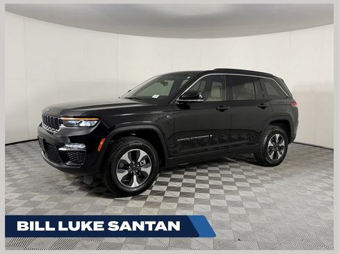 Used 2025 Jeep Grand Cherokee Limited 4xe AWD/4WD image 1