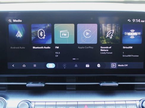 Used 2025 Hyundai Kona SEL FWD image 15
