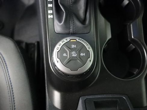 Used 2022 Ford Bronco Black Diamond AWD/4WD image 57