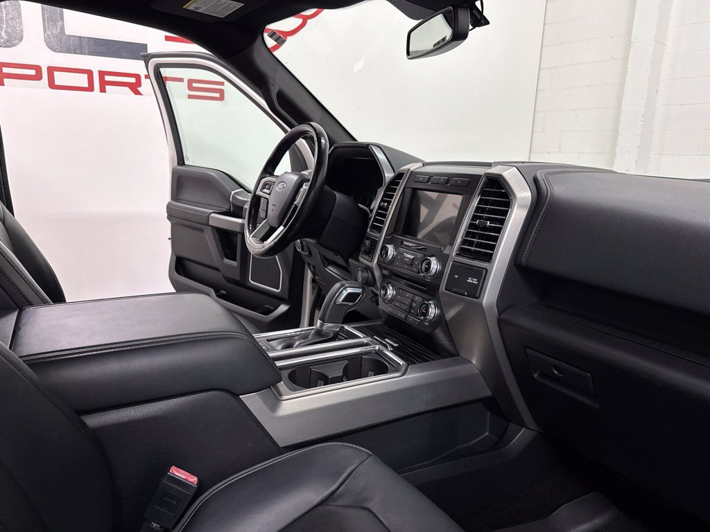 Used 2018 Ford F150 Platinum w/ Equipment Group 701A Luxury AWD/4WD image 37