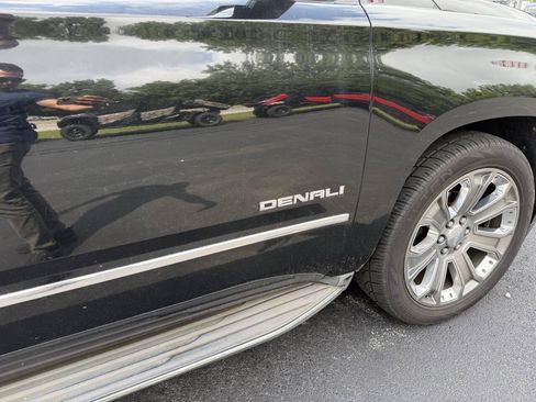 Used 2015 GMC Yukon Denali w/ Open Road Package AWD/4WD image 7