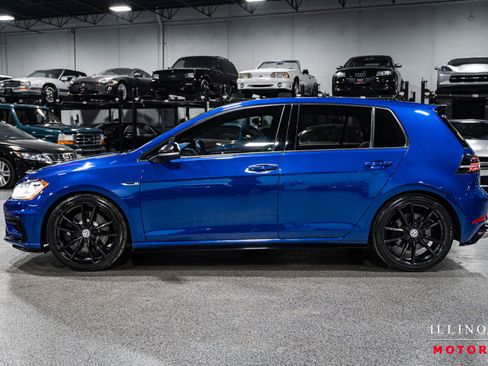 Used 2019 Volkswagen Golf R 4-Door image 2