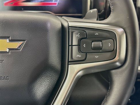 Used 2025 Chevrolet Silverado 1500 LTZ w/ LTZ Premium Package AWD/4WD image 20