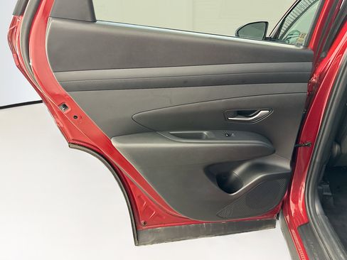 Used 2025 Hyundai Tucson SEL image 27