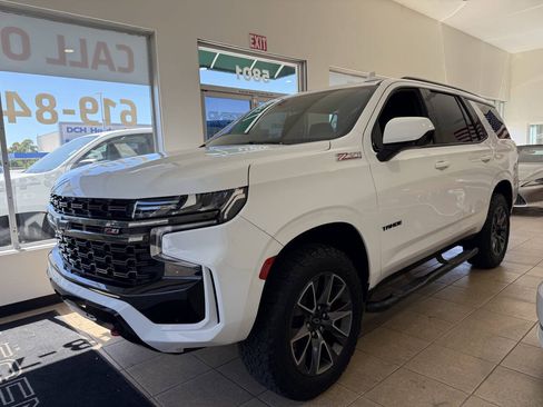 Used 2021 Chevrolet Tahoe Z71 AWD/4WD image 2