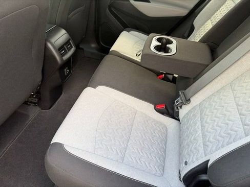 Used 2022 Chevrolet Equinox LT w/ Driver Convenience Package FWD image 30