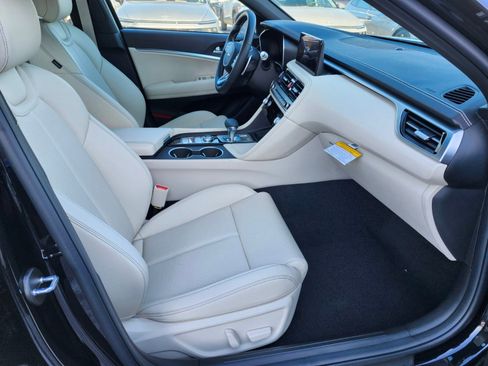 New 2026 Genesis G70 2.5T image 11