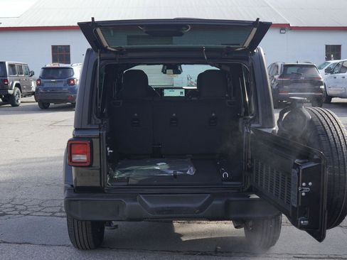 New 2026 Jeep Wrangler Sport S image 28