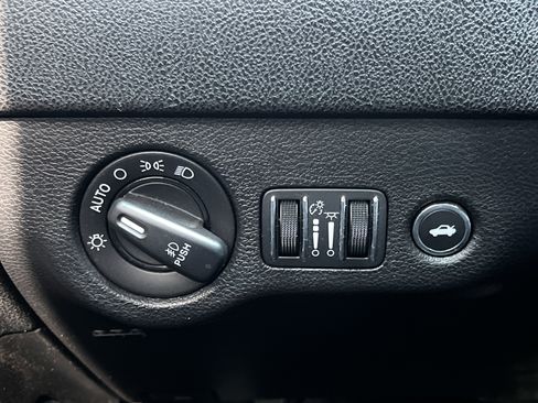 Used 2022 Dodge Charger R/T image 13