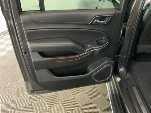 Used 2019 GMC Yukon XL SLT AWD/4WD image 29
