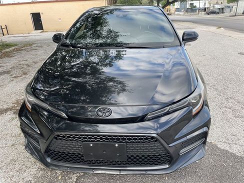 Used 2022 Toyota Corolla SE FWD image 4