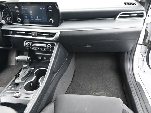 Used 2023 Kia K5 LXS image 45