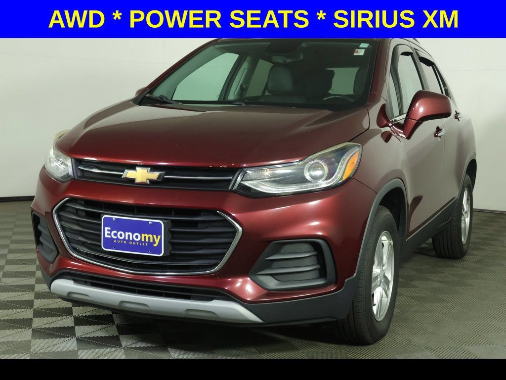 Used 2017 Chevrolet Trax LT w/ LT Convenience Package AWD/4WD image 1