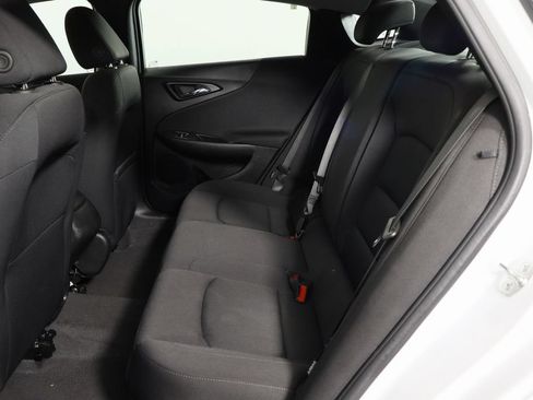 Used 2024 Chevrolet Malibu LS w/ Driver Confidence Package FWD image 8