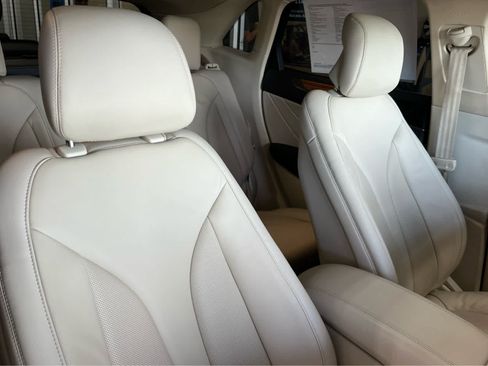 Used 2016 Lincoln MKC Select w/ Select Plus Package AWD/4WD image 43