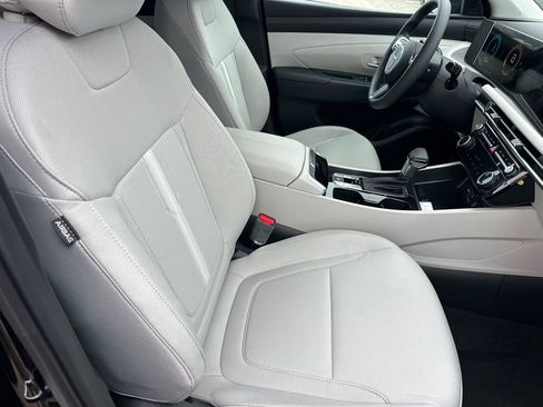 New 2026 Hyundai Tucson SEL FWD image 14