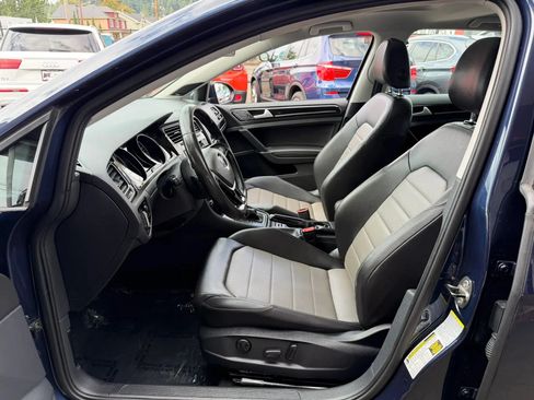 Used 2015 Volkswagen Golf TDI SEL FWD image 19