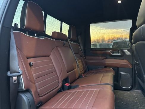 Used 2024 GMC Sierra 3500 Denali Ultimate image 14