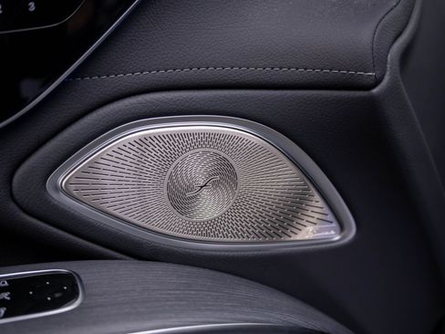 Used 2023 Mercedes-Benz EQS 580 4MATIC Sedan image 19