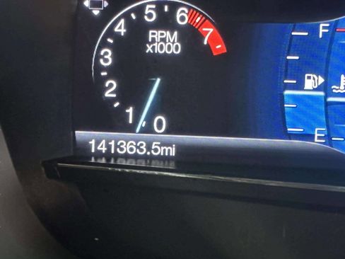 Used 2017 Ford Explorer XLT w/ Equipment Group 202A image 37