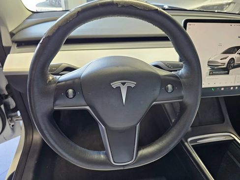 Used 2022 Tesla Model 3 RWD image 15