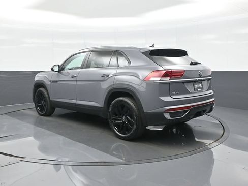 Used 2022 Volkswagen Atlas Cross Sport SE AWD/4WD image 5